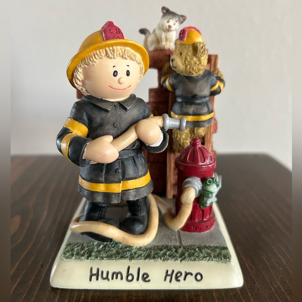 Zingle-Berry Humble Hero Firefighter Decor